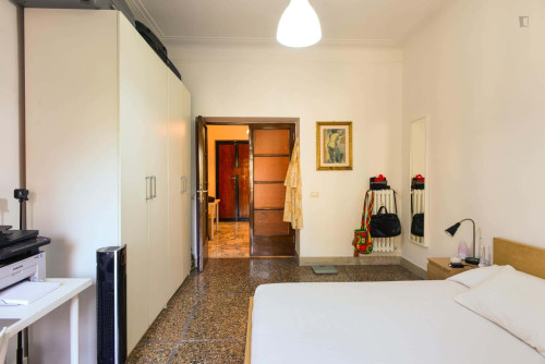 Room in Via Alberto Caroncini, Roma for 180 m² with 6 bedrooms