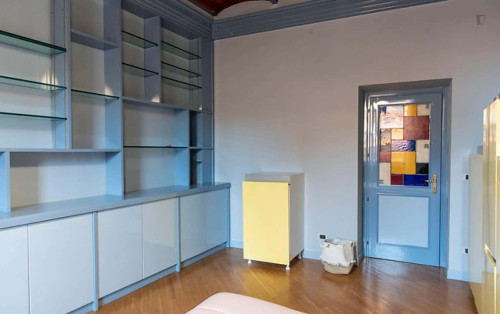 Room in Via Nomentana, Roma with 4 bedrooms