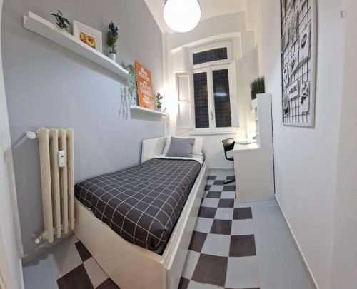 Room in Piazza Cardinal Ferrari, Roma for 103 m² with 4 bedrooms  - Gallery -  5