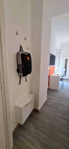 Room in Lungotevere di Pietra Papa, Roma for 155 m² with 6 bedrooms