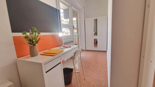 Room in Lungotevere di Pietra Papa, Roma for 156 m² with 6 bedrooms