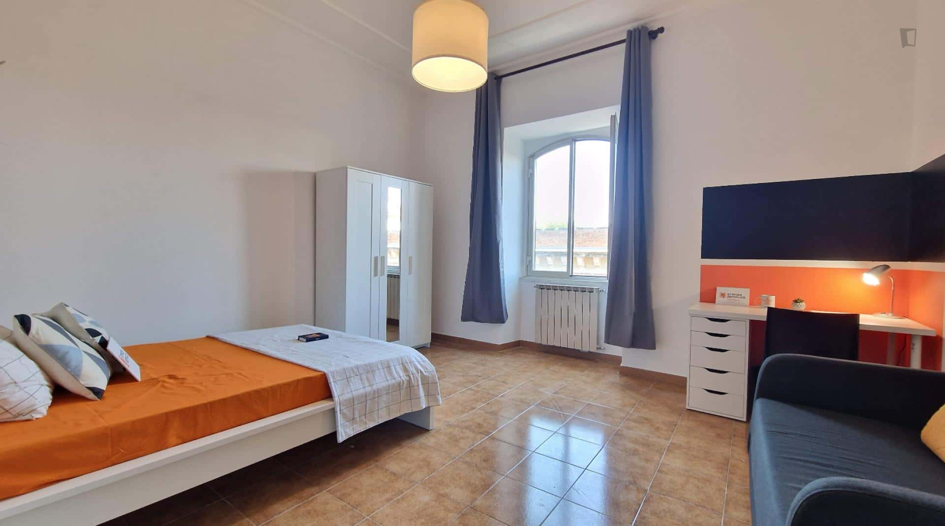  Room In Via Aleardo Aleardi, Roma With 3 Bedrooms  -  Room in Via Aleardo Aleardi, Roma with 3 bedrooms  - Gallery -  1