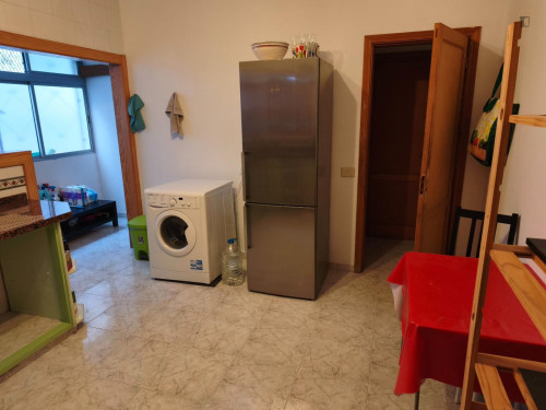 Single bedroom in 4-bedroom house  - Gallery -  5