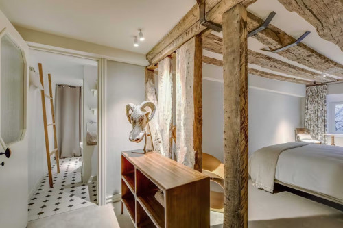 An elegant, practical and ultra-comfortable living space