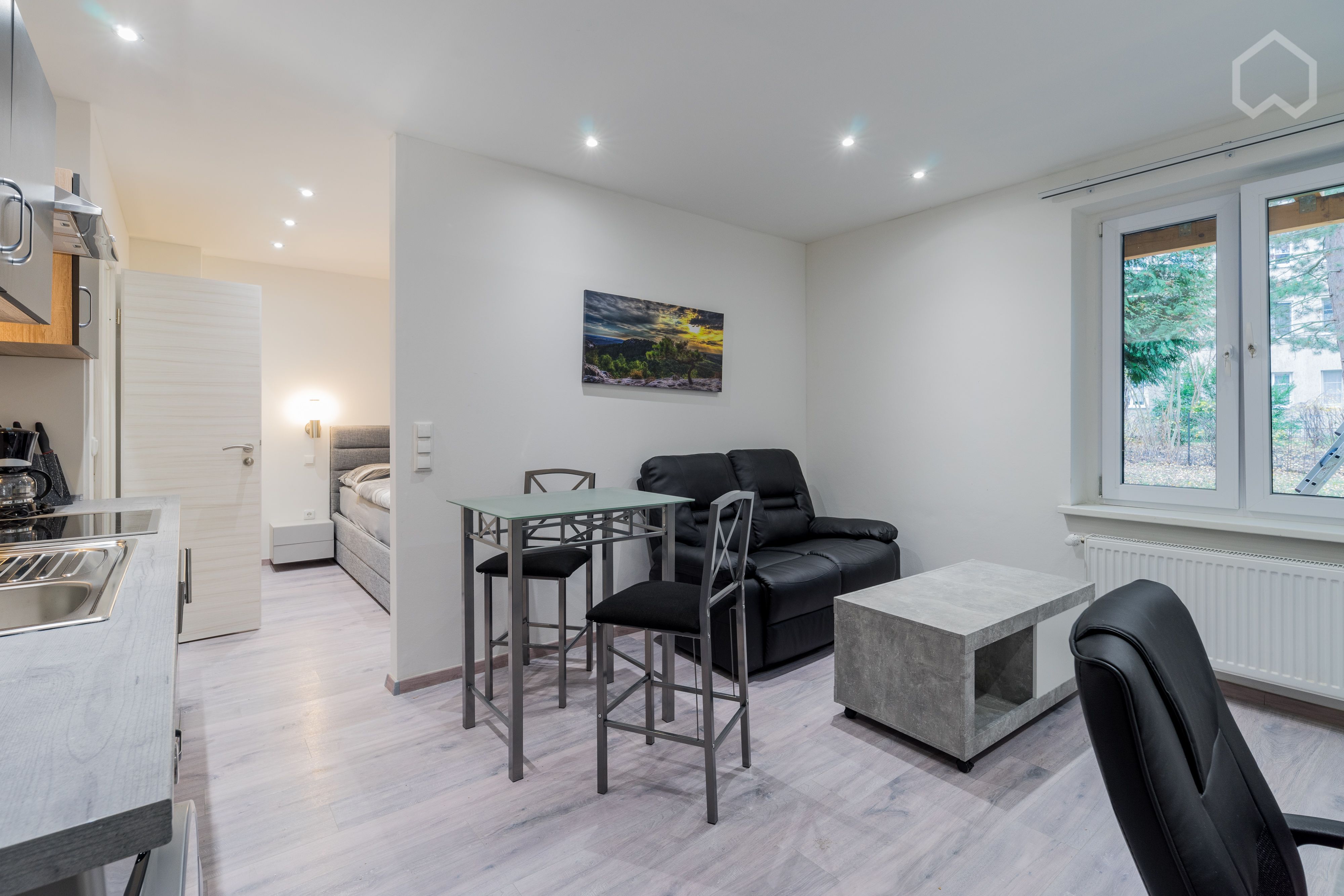  Modern Apartment With Terrace  -  Modern apartment with terrace  - Gallery -  17