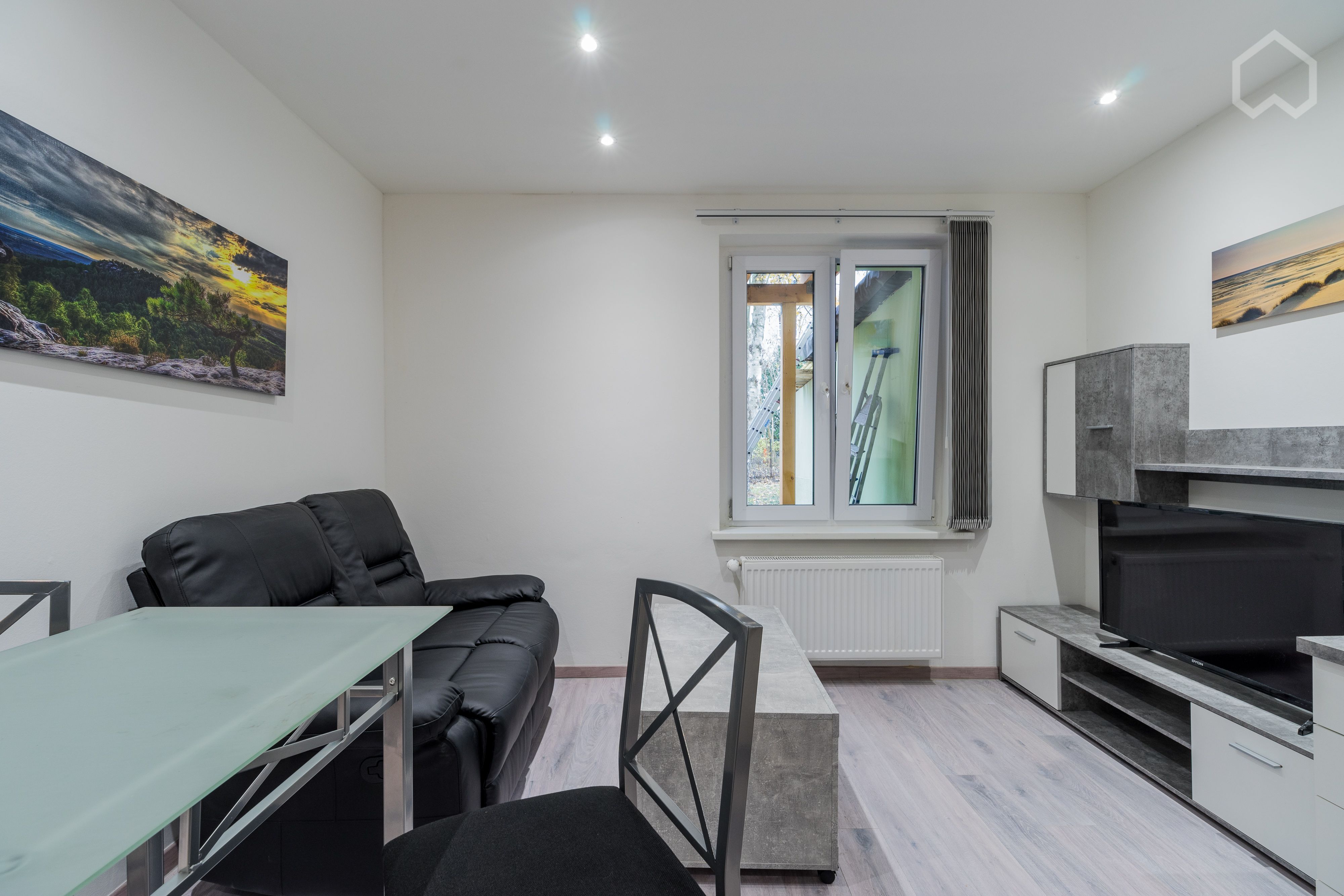  Modern Apartment With Terrace  -  Modern apartment with terrace  - Gallery -  14