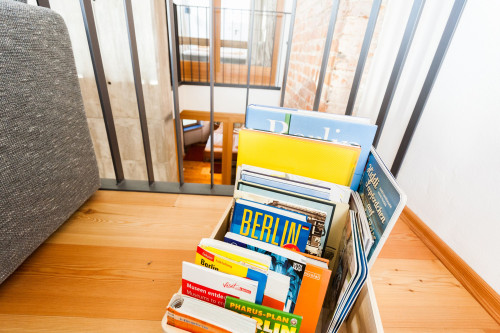 Spacy maisonette apartment on the fourth and fifth floor ( with elevator) of a Berlin apartment house  - Gallery -  5