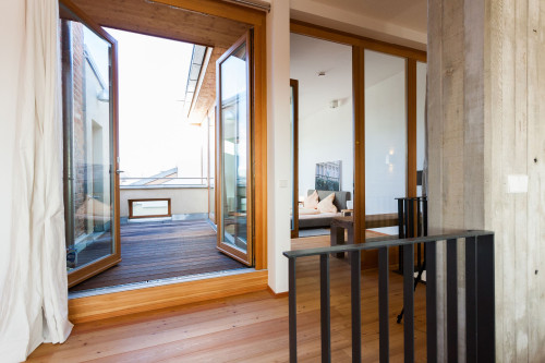 Spacy maisonette apartment on the fourth and fifth floor ( with elevator) of a Berlin apartment house