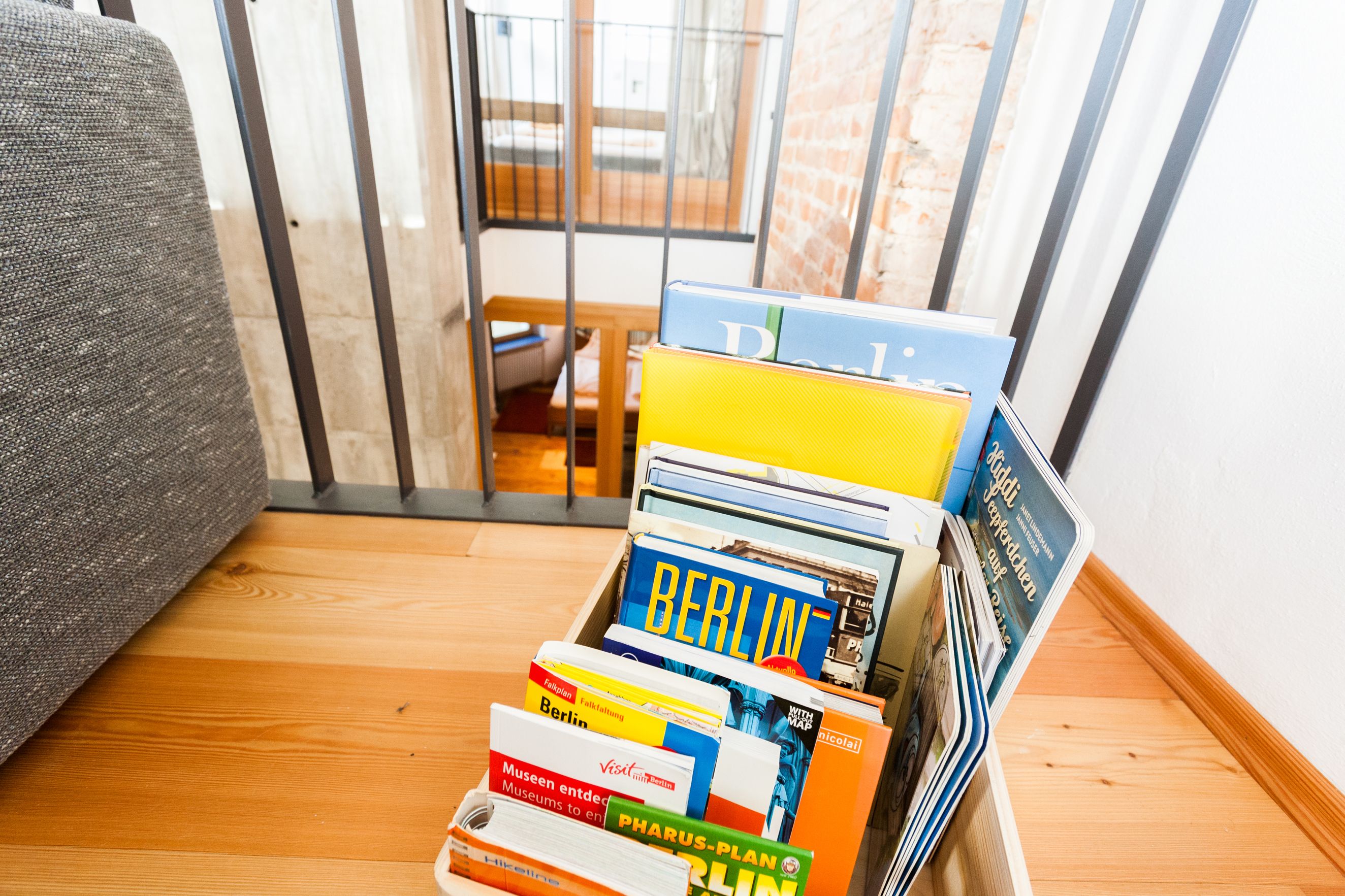  Spacy Maisonette Apartment On The Fourth And Fifth Floor ( With Elevator) Of A Berlin Apartment Hous  -  Spacy maisonette apartment on the fourth and fifth floor ( with elevator) of a Berlin apartment house  - Gallery -  5