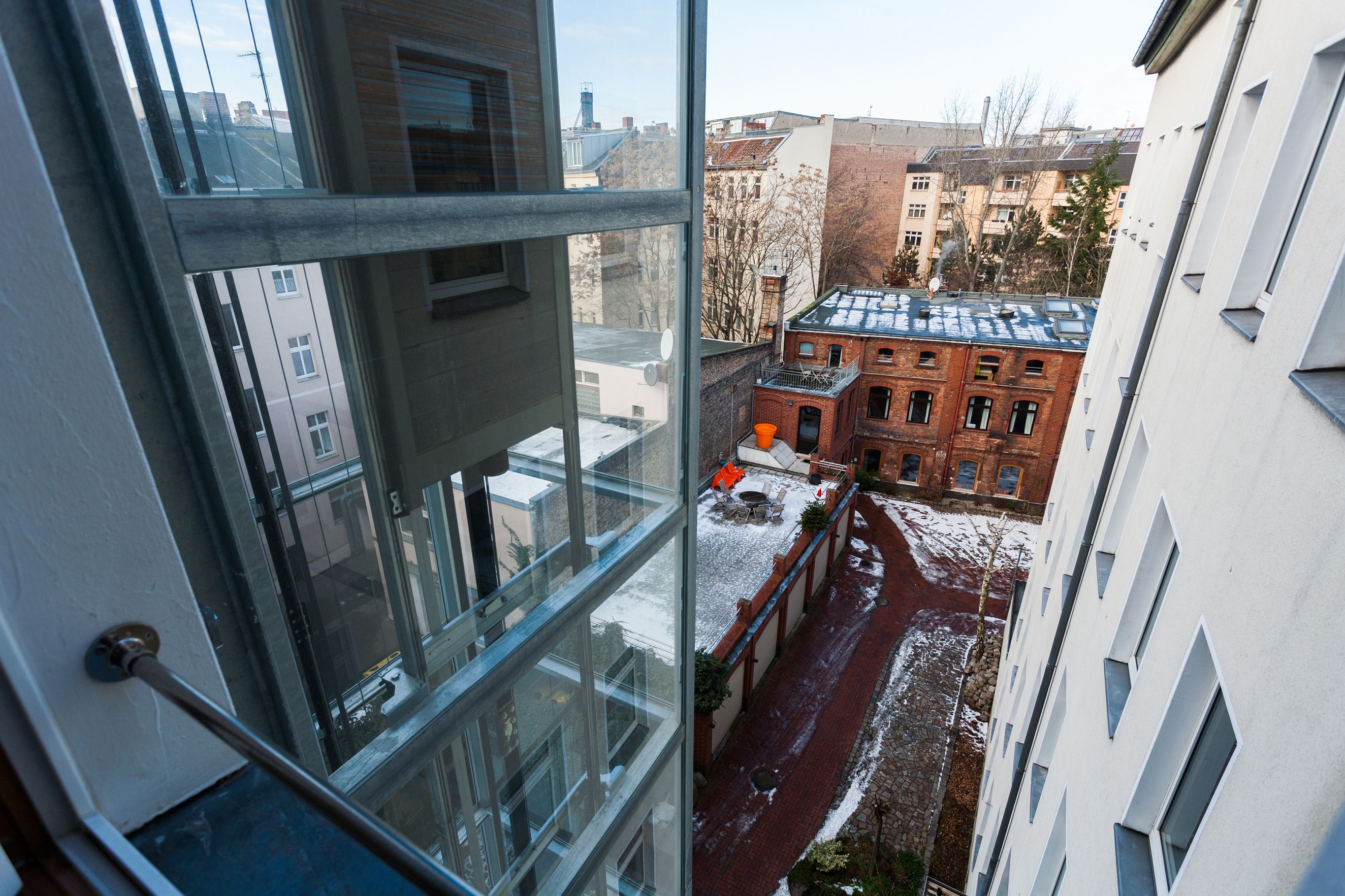  Spacy Maisonette Apartment On The Fourth And Fifth Floor ( With Elevator) Of A Berlin Apartment Hous  -  Spacy maisonette apartment on the fourth and fifth floor ( with elevator) of a Berlin apartment house  - Gallery -  49