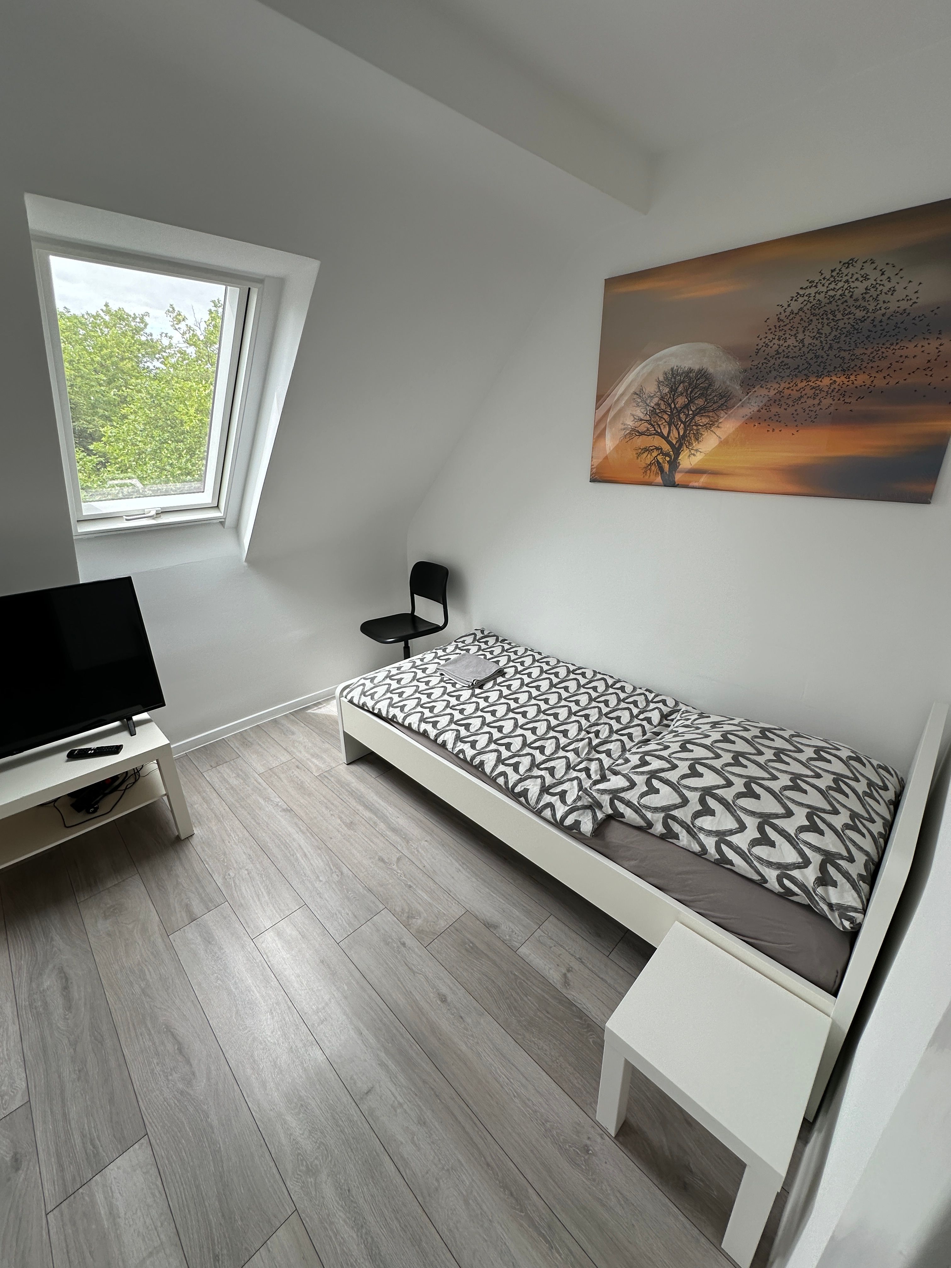Centrally Located Apartment Near Bunter Garten In Mönchengladbach MG09 - 9