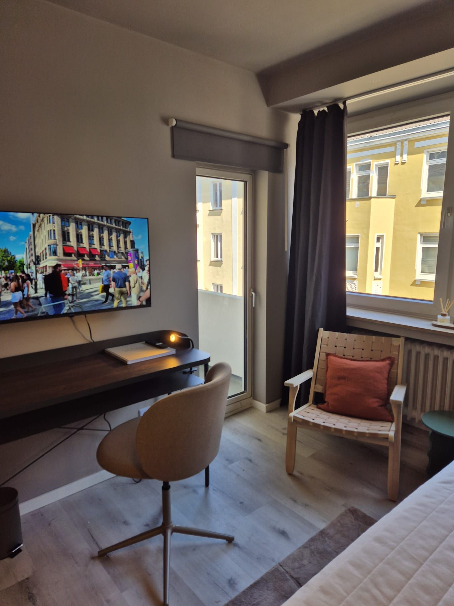  HĀVN Boutique Studio - In The Heart Of MedienHafen  -  HĀVN Boutique Studio - In the heart of MedienHafen  - Gallery -  2