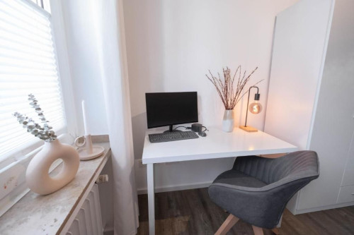 TANIC Deluxe Apartment Garden Central Industrial Fair