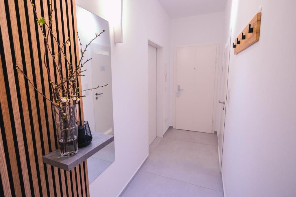  TANIC Deluxe Apartment Garden Central Industrial Fair  -  TANIC Deluxe Apartment Garden Central Industrial Fair  - Gallery -  8