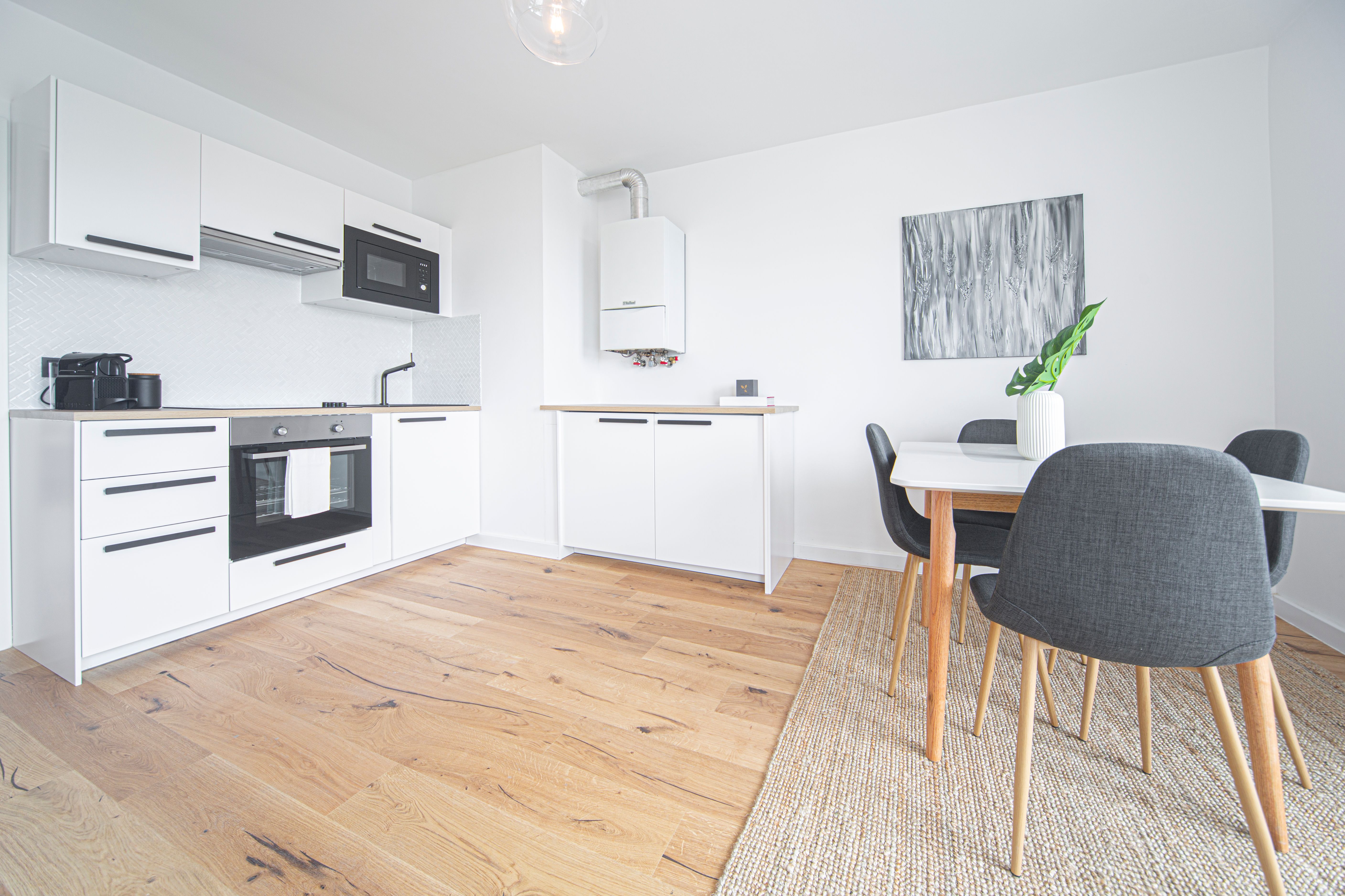  Amazing And Gorgeous Apartment In Düsseldorf  -  Amazing and gorgeous apartment in Düsseldorf  - Gallery -  8