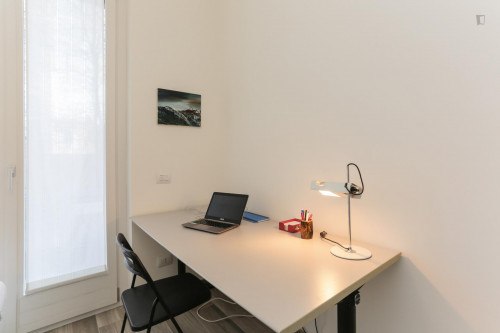 Beautiful 2-bedrooms flat near Città Studi
