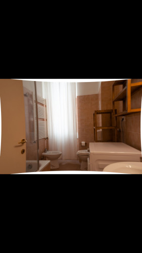 Bed in a twin bedroom, in Gratosoglio - Gallery - 10