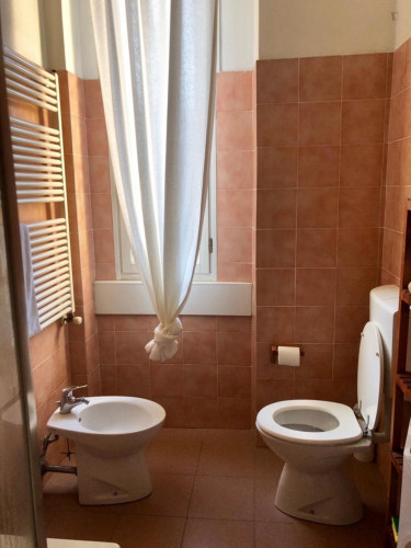 Bed in a twin bedroom, in Gratosoglio - Gallery - 20