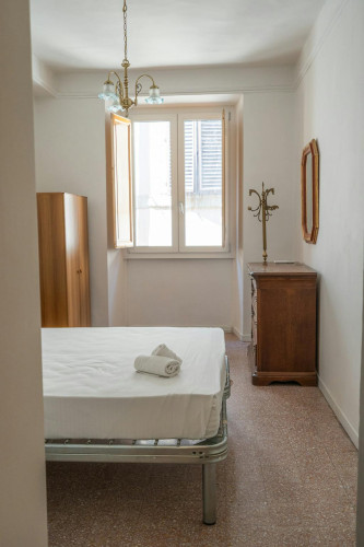 Borgo degli Albizi, Florence