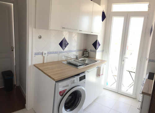 Single lighty bedroom in Intendente with window-doors  - Gallery -  5