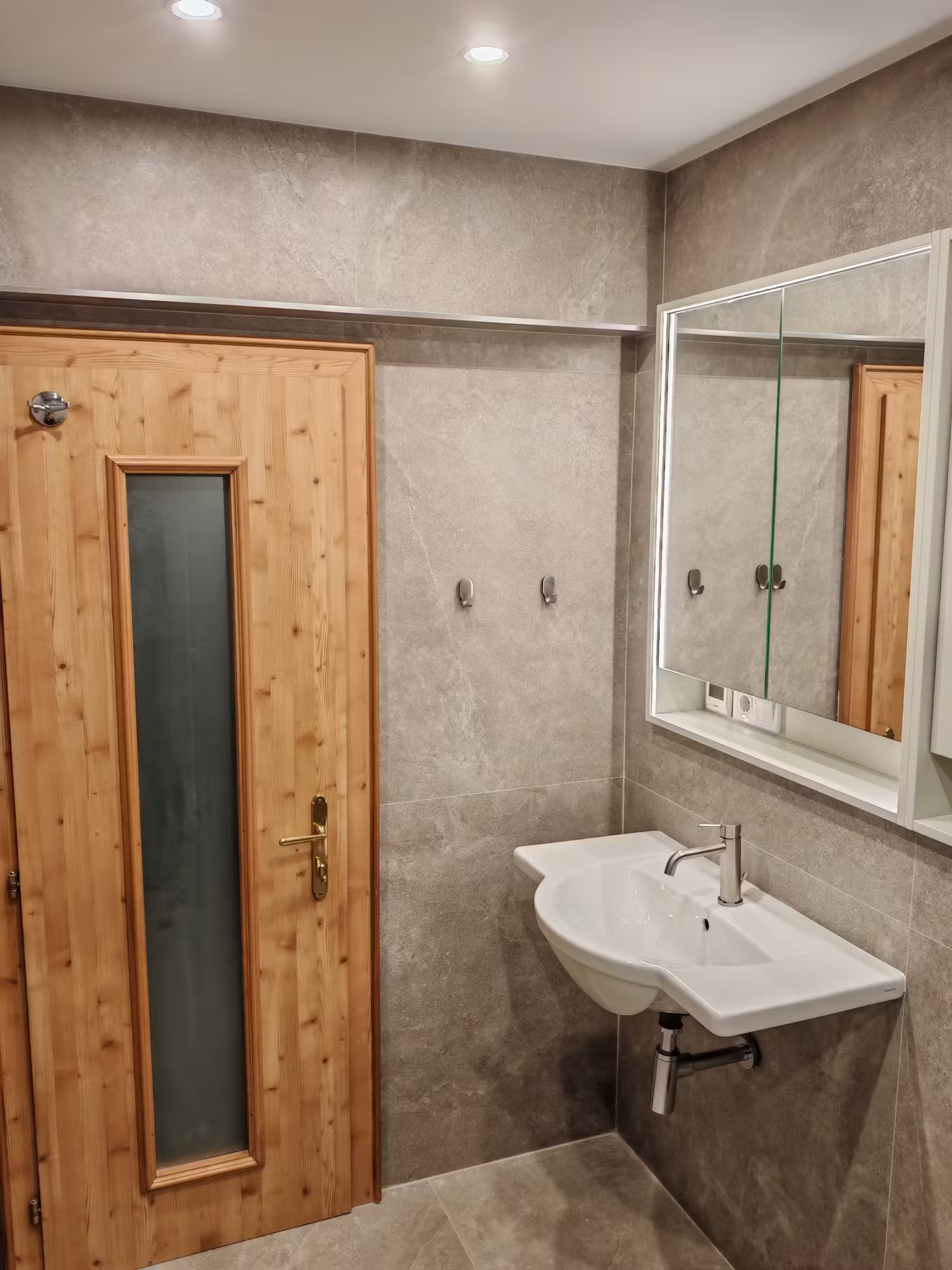  Private Room  -  ulitsa "Danail Dechev", Sofia  - Gallery -  3