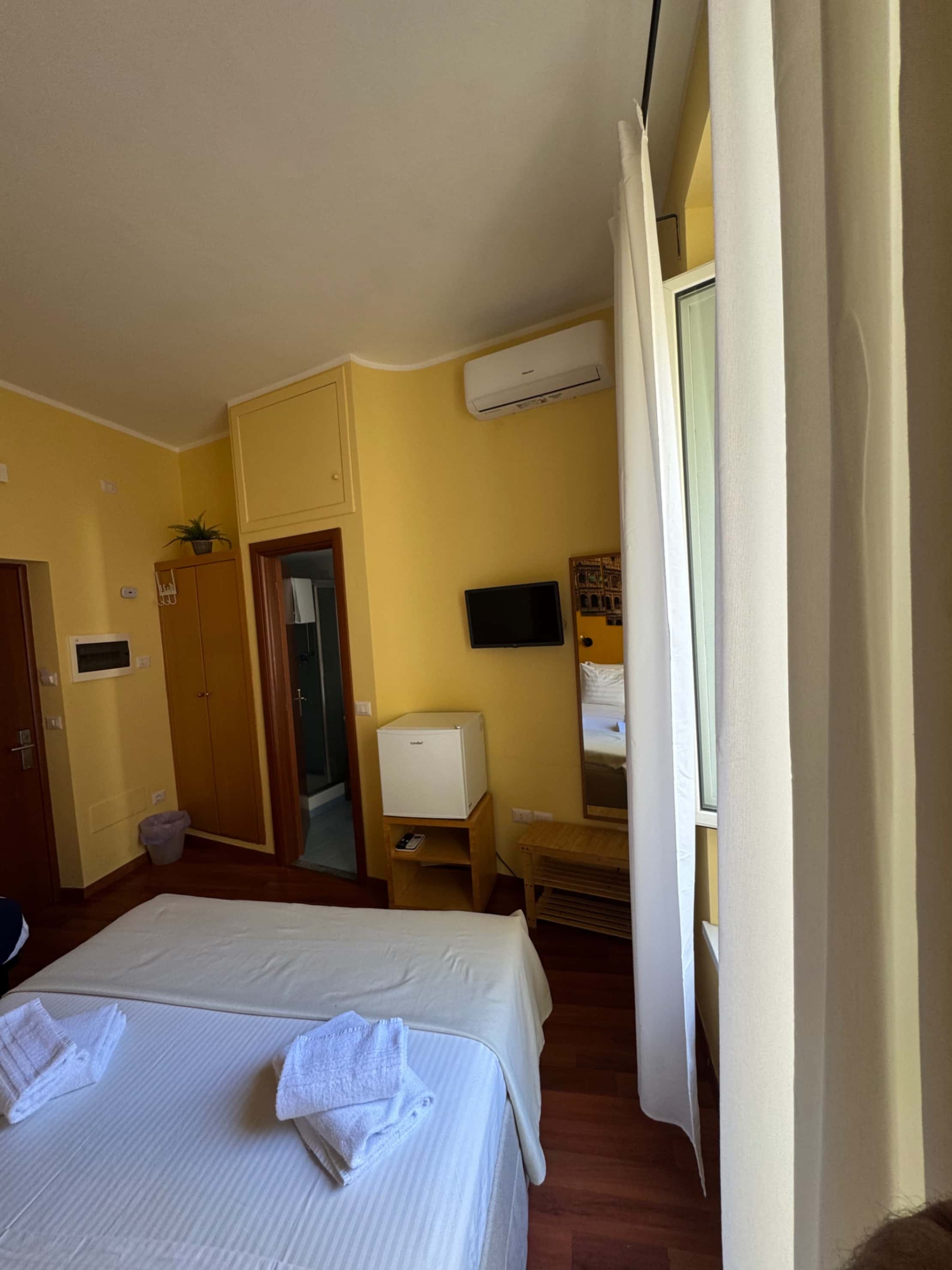  Room In Via Famagosta, Roma For 155 M² With 4 Bedrooms  -  Room in Via Famagosta, Roma for 155 m² with 4 bedrooms  - Gallery -  1