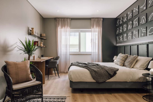 2 bedrooms and balcony in Lapa