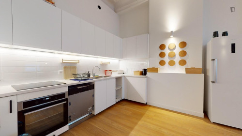 Good single ensuite bedroom near Place de la République  - Gallery -  5