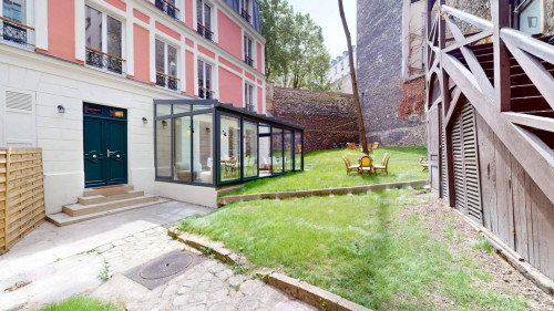 Neat and cosy double ensuite bedroom in 18th arrondissement  - Gallery -  5