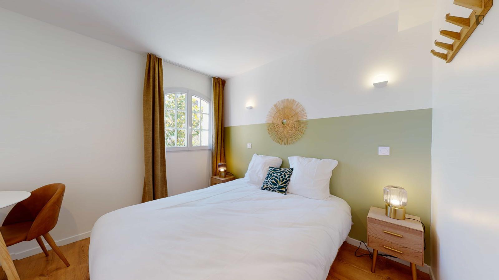  Inviting Double Ensuite Bedroom In Cachan  -  Inviting double ensuite bedroom in Cachan  - Gallery -  1