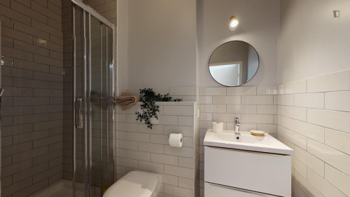 Very comfy single ensuite bedroom in Saint-Georges