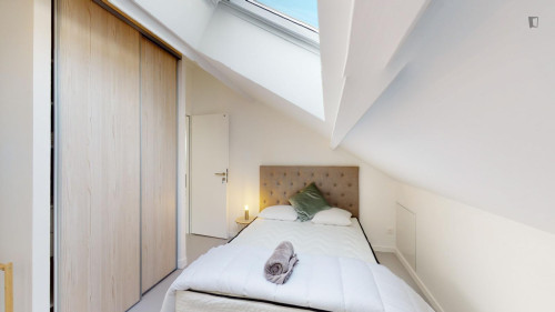 Cosy double ensuite bedroom in Ile Beaulieu