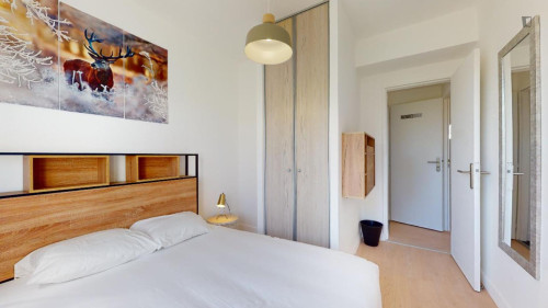 Bright double bedroom near Botanical Garden - Gallery - 10