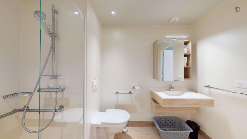 Appealing double bedroom apartment in Asnieres-sur-seine neigbourhood - Gallery - 14