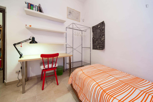 Room in Via Francesco Amici, Roma for 85 m² with 2 bedrooms