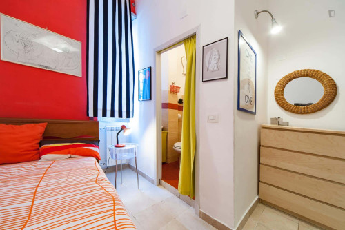 Room in Via Francesco Amici, Roma for 85 m² with 2 bedrooms