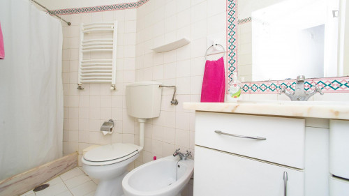 Comfy 2-bedroom flat with a patio, near Escola Superior de Educação Almeida Garrett - Gallery - 17