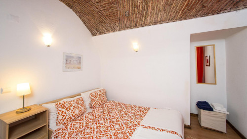 Comfy 2-bedroom flat with a patio, near Escola Superior de Educação Almeida Garrett - Gallery - 14