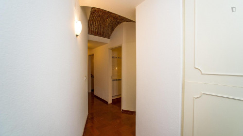 Comfy 2-bedroom flat with a patio, near Escola Superior de Educação Almeida Garrett - Gallery - 6