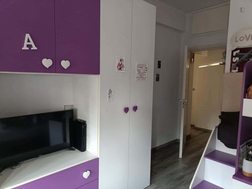 Room in Largo Luigi Antonelli, Roma for 150 m² with 4 bedrooms