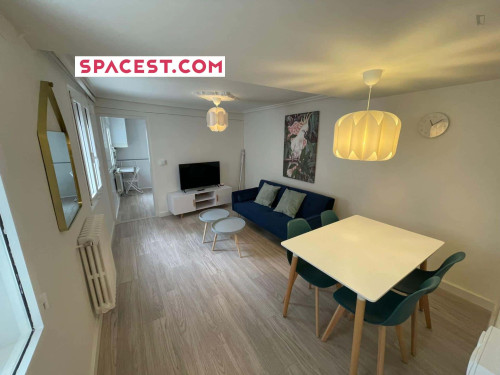 Apartment in Calle de la Puebla, Burgos for 65 m² with 3 bedrooms