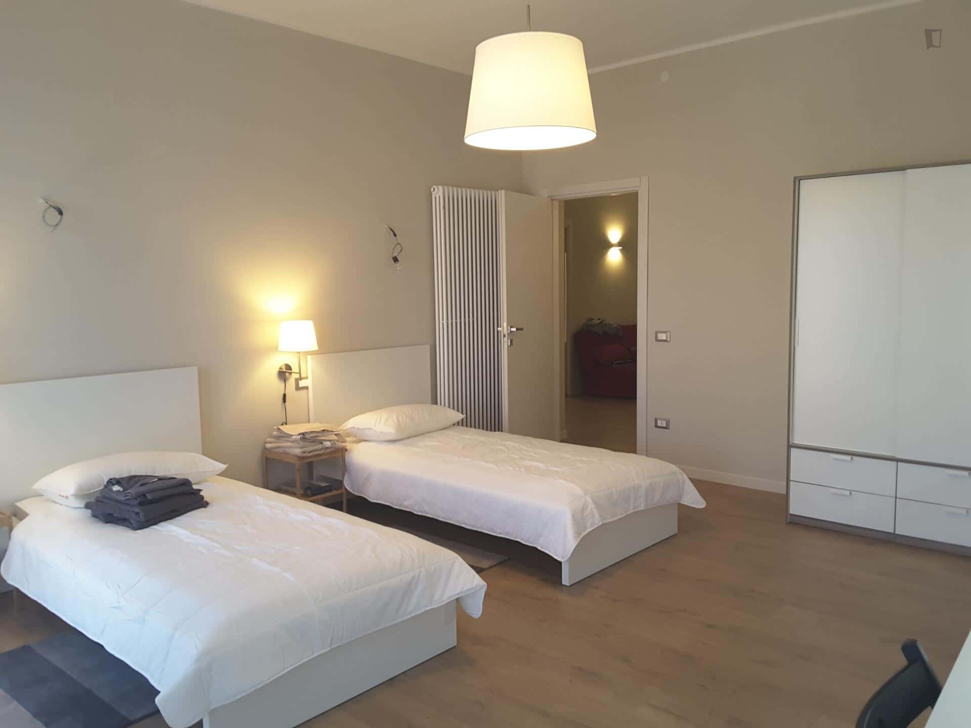  Room In Piazza Dei Signori, Padova For 150 M² With 3 Bedrooms  -  Room in Piazza dei Signori, Padova for 150 m² with 3 bedrooms  - Gallery -  1