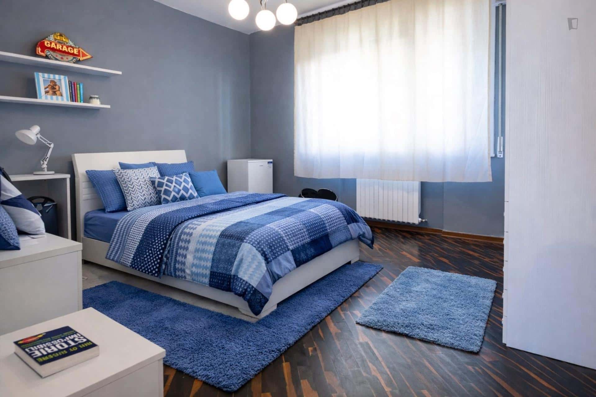Room In Via Marco Antonio Calza, Padova For 90 M² With 4 Bedrooms - Room in Via Marco Antonio Calza, Padova for 90 m² with 4 bedrooms - Gallery - 1