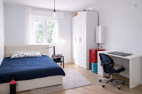 Room in Via Sorio, Padova for 130 m² with 4 bedrooms