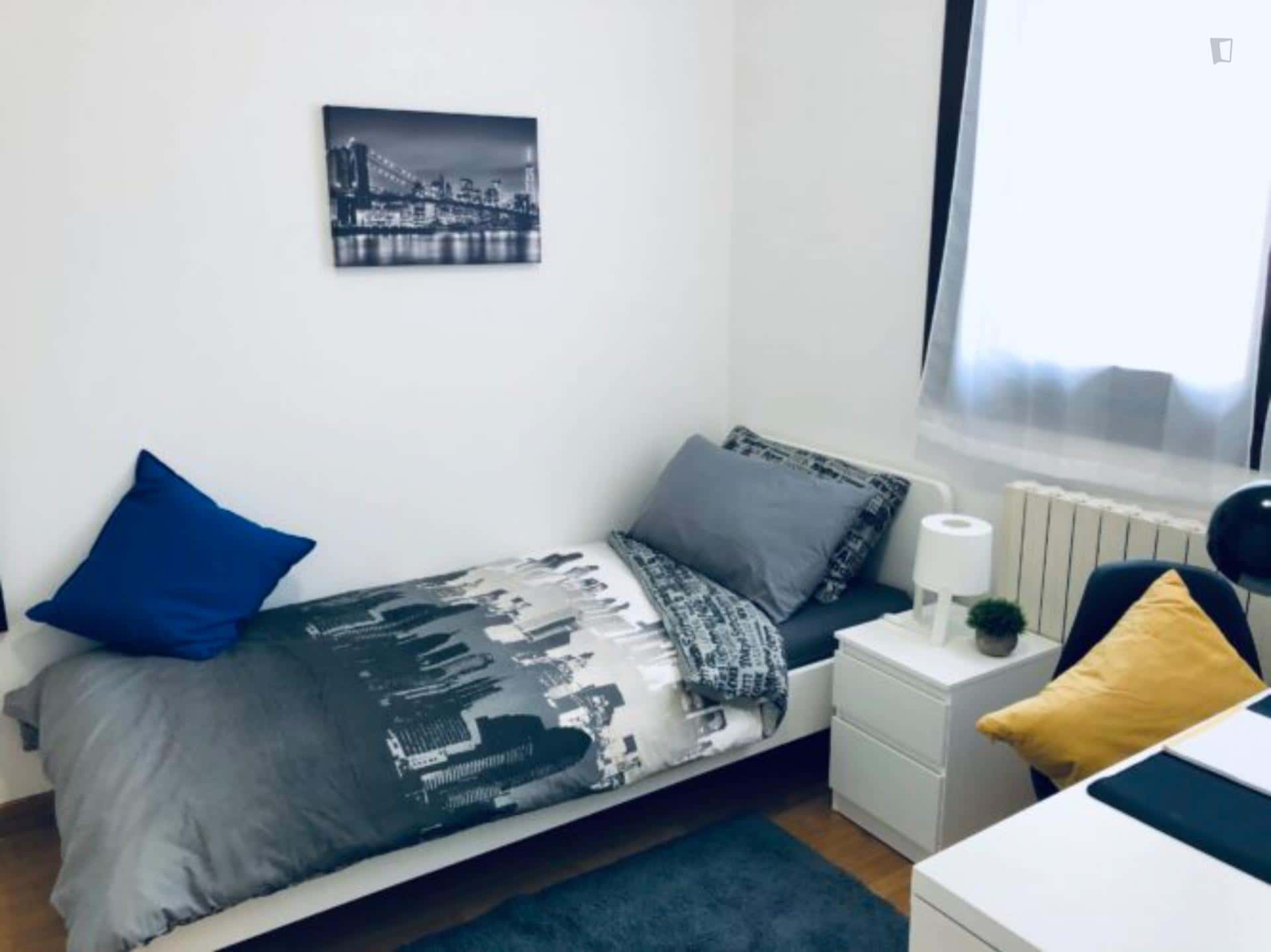  Room In Via Palestro, Padova With 7 Bedrooms  -  Room in Via Palestro, Padova with 7 bedrooms  - Gallery -  1