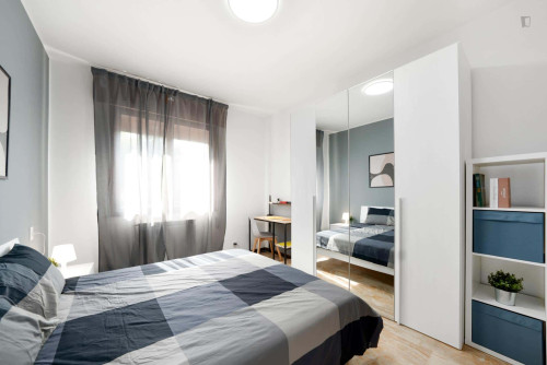 Room in Via Pietro Selvatico, Padova for 130 m² with 6 bedrooms
