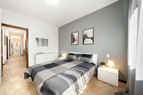 Room in Via Pietro Selvatico, Padova for 130 m² with 6 bedrooms
