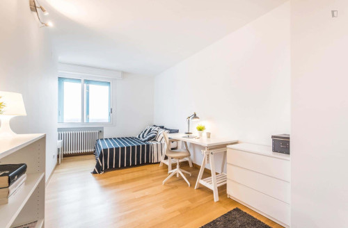 Room in Piazzale della Stazione, Padova with 5 bedrooms