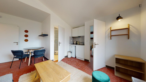 Neat single ensuite bedroom near Palais Longchamp - Gallery - 19