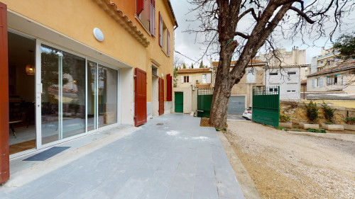Neat single ensuite bedroom near Palais Longchamp - Gallery - 5